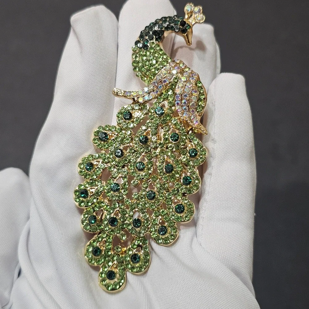 LARGE Rhinestone Peacock Brooch Women Multicolor Gold Tone Statement Broch